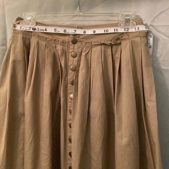 Cordelia Rayon Khaki Green Olive Brown Brass Snaps Skirt Size Small - Picture 7 of 8